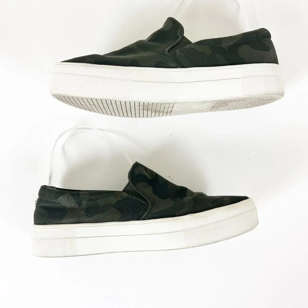 2/$20 Steve Madden Cargo Platform Slip Ons 8.5M